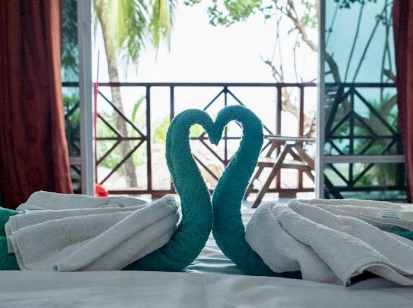 Hotel Elysian Hideaway à Maafushi Extérieur photo